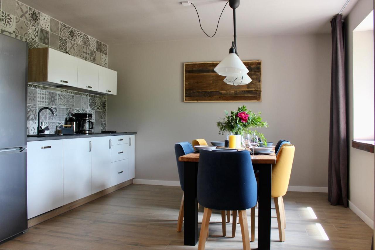 Villa Garden Loft à Roczyny Extérieur photo